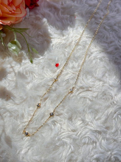 2.5mm Moissanite necklace (gold/white gold)